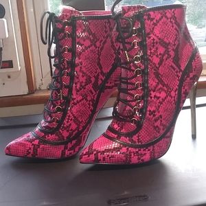 Hot pink boots size 7.5 womens